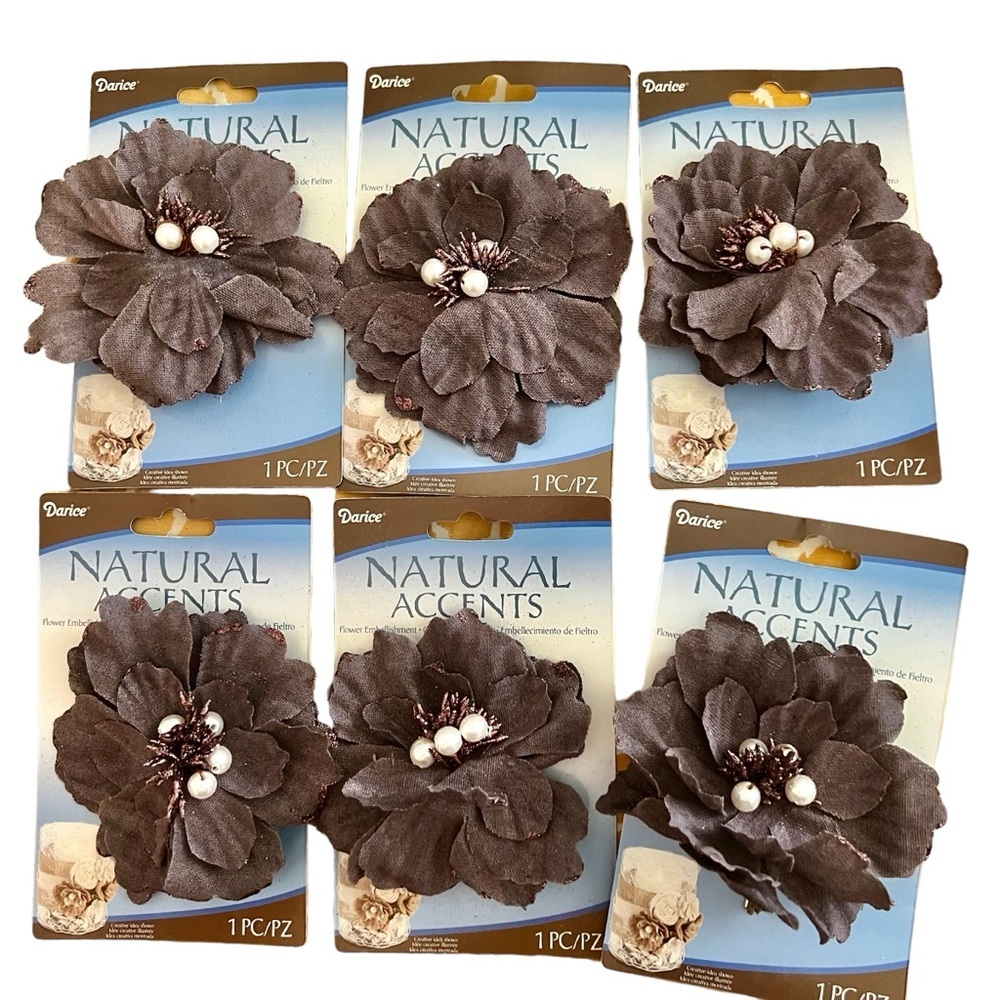 DARICE Set of 6 Linen Flower Embellishment Clip On